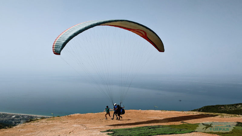 Paragliding in Side