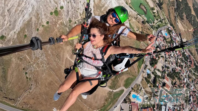 Tandem Paragliding in Pamukkale – Transfer & Equipment Included