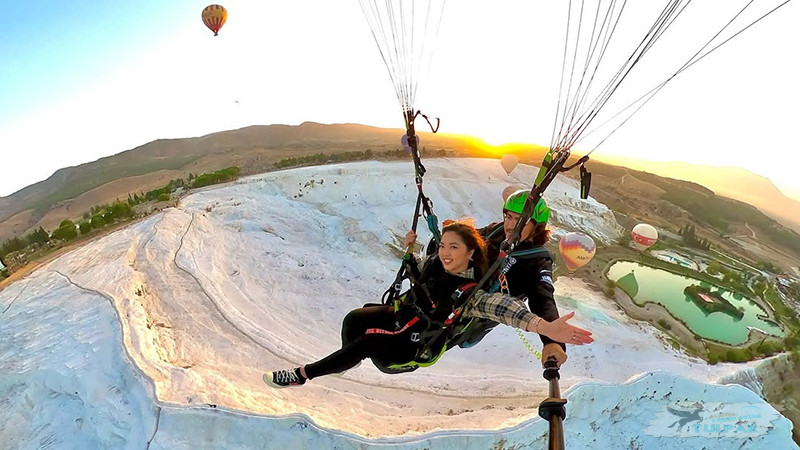 Tandem Paragliding in Pamukkale – Transfer & Equipment Included