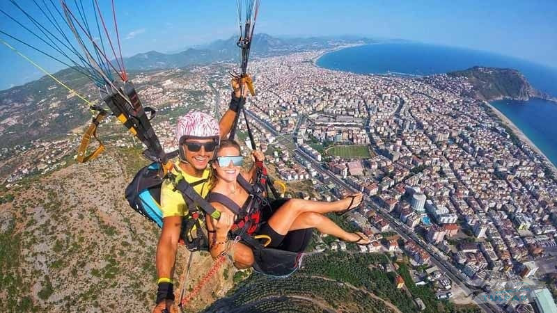 Paragliding in Alanya